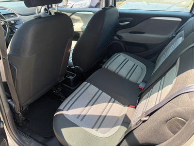 Fiat Punto Evo 1.4 5 porte Dynamic Natural Power (9)