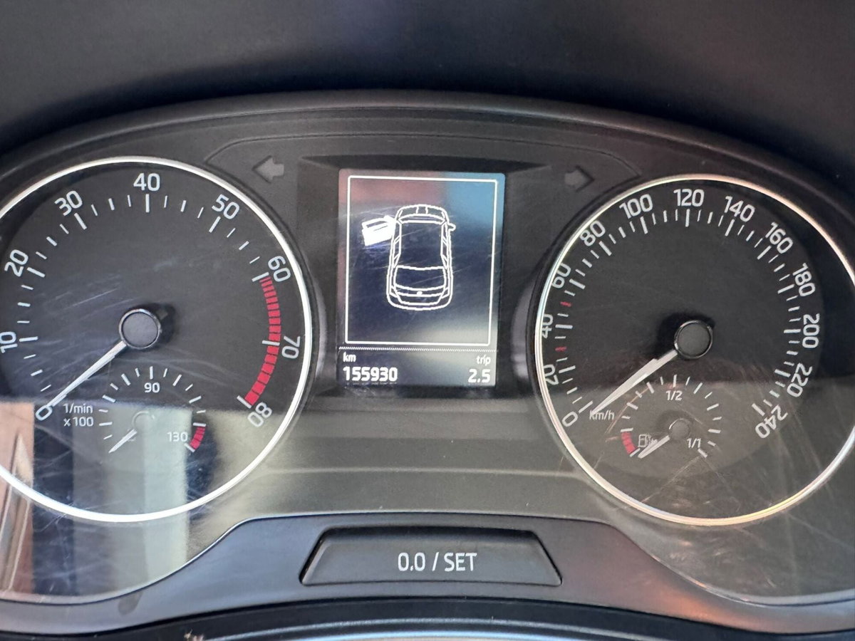 Skoda Fabia 1.0 MPI 75 CV Ambition (16)