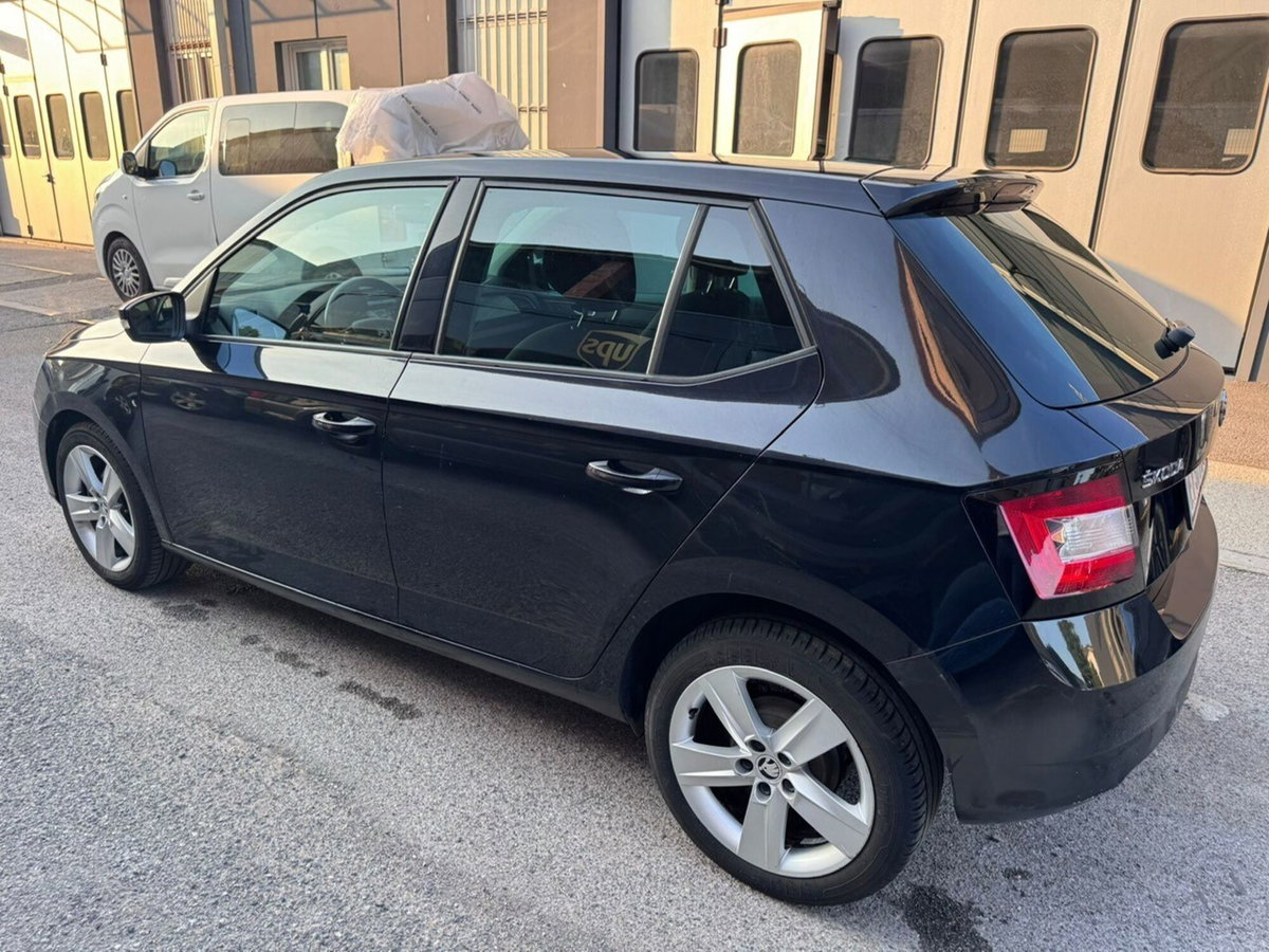 Skoda Fabia 1.0 MPI 75 CV Ambition (3)