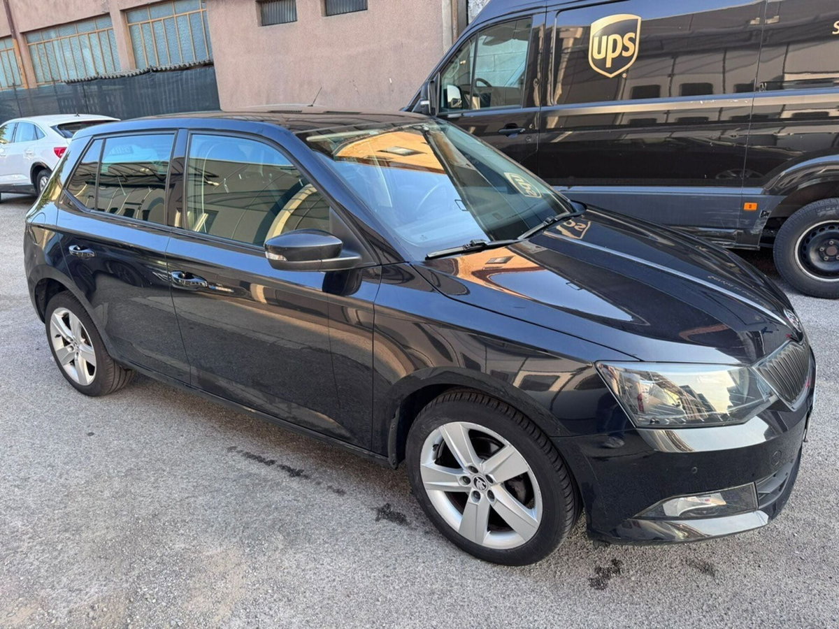 Skoda Fabia 1.0 MPI 75 CV Ambition (5)