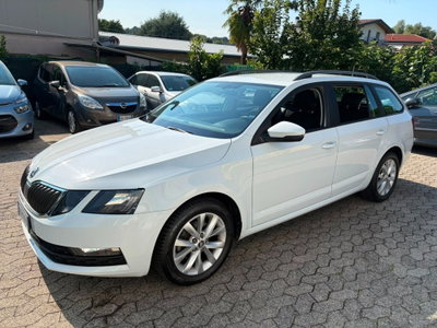 Skoda Octavia Station Wagon 1.6 TDI CR 115 CV Wagon Executive usata