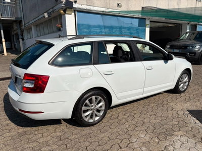 Skoda Octavia Station Wagon 1.6 TDI CR 115 CV Wagon Executive (4)