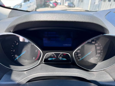 Ford Kuga 2.0 TDCI 140 CV 2WD Titanium (15)