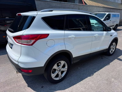 Ford Kuga 2.0 TDCI 140 CV 2WD Titanium (5)