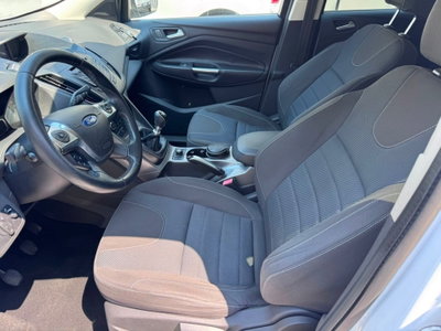 Ford Kuga 2.0 TDCI 140 CV 2WD Titanium (7)