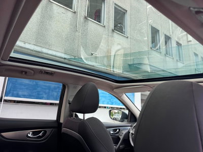 Nissan Qashqai 1.2 DIG-T Tekna (15)