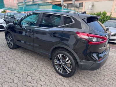 Nissan Qashqai 1.2 DIG-T Tekna (5)