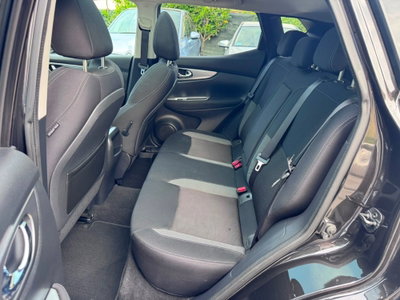 Nissan Qashqai 1.2 DIG-T Tekna (9)