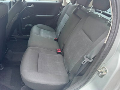 Mercedes-Benz Classe A 160 Elegance (9)