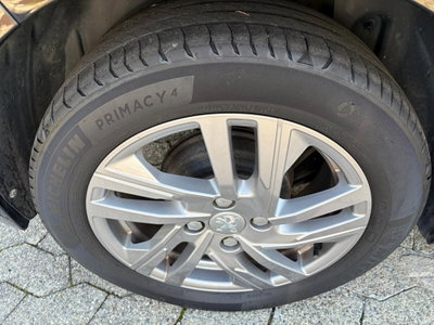 Peugeot 208 PureTech 75 Stop&Start 5 porte Like (13)