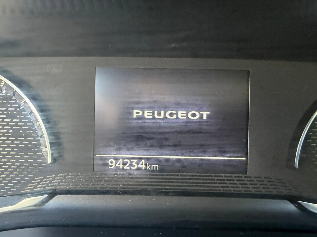 Peugeot 208 PureTech 75 Stop&Start 5 porte Like (14)