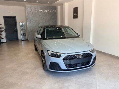 Audi A1 Sportback 30 TFSI S tronic Identity Black (10)