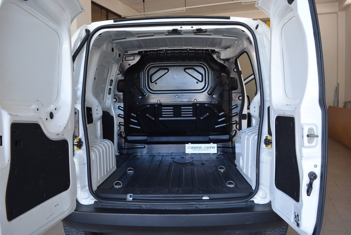Fiat Fiorino QUBO 1.3 MJT 95CV SX (N1) (15)