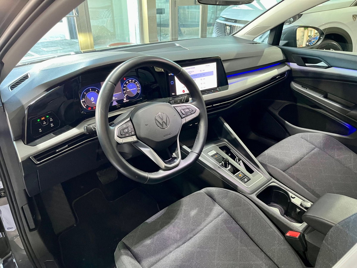 Volkswagen Golf 2.0 TDI DSG SCR Style (6)