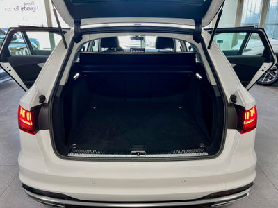 Audi A4 Avant 30 TDI/136 CV S tronic S line edition (10)