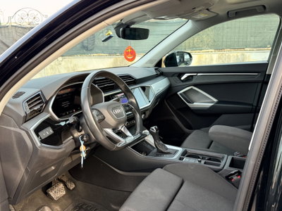 Audi Q3 Sportback 35 TDI quattro S tronic S line edition (12)