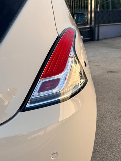 Lancia Ypsilon 1.2 69 CV 5 porte Gold (20)