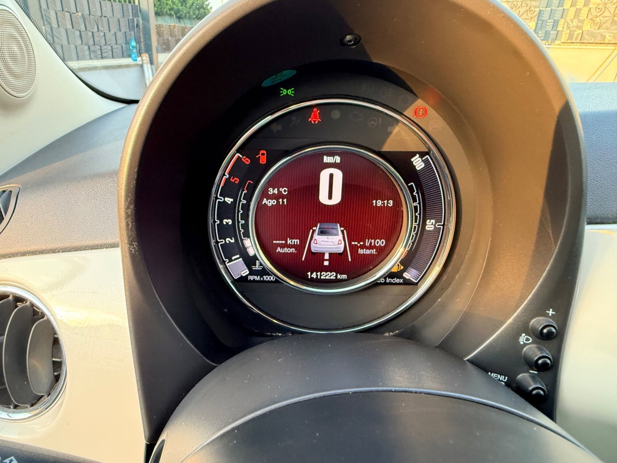 Fiat 500 1.3 Multijet 16V 95 CV Lounge (14)