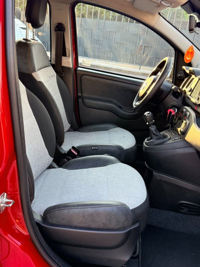 Fiat Panda 1.0 FireFly S&S Hybrid City Cross (11)