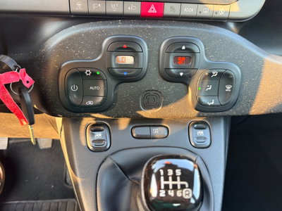 Fiat Panda 1.0 FireFly S&S Hybrid City Cross (16)