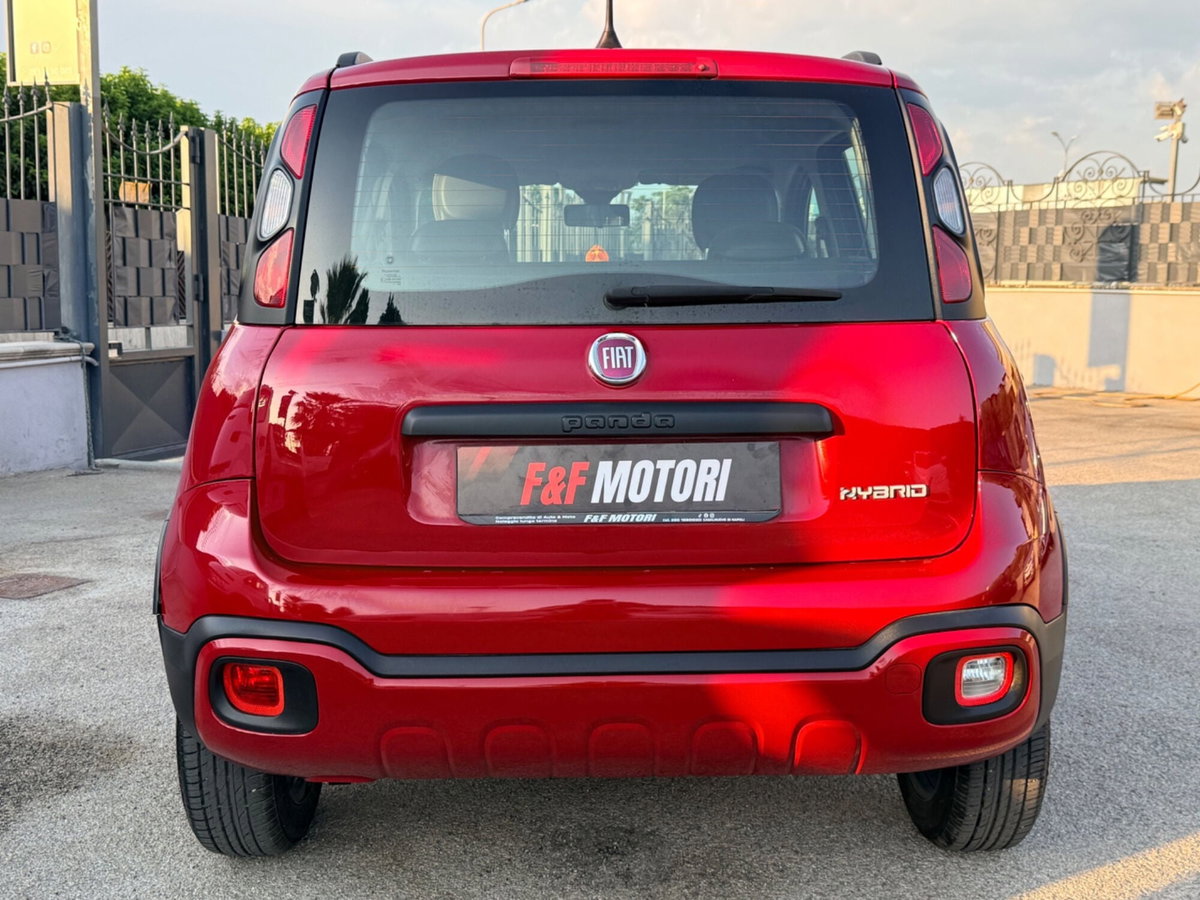 Fiat Panda 1.0 FireFly S&S Hybrid City Cross (5)