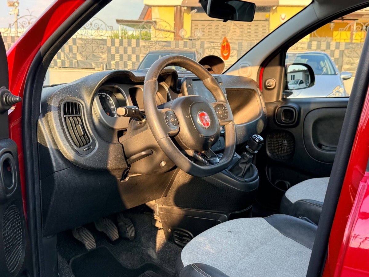 Fiat Panda 1.0 FireFly S&S Hybrid City Cross (7)
