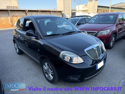 Lancia Ypsilon 1.3 MJT 75 CV Unyca usata
