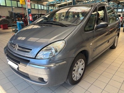 Citroen Xsara Picasso 1.8 16V Elegance Bi Energy G (3)