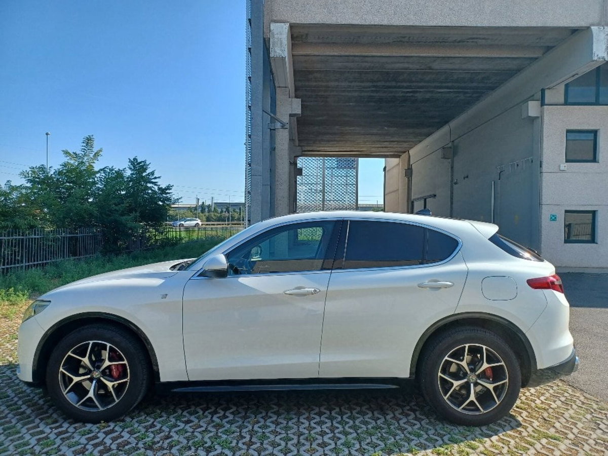 Alfa Romeo Stelvio Stelvio 2.2 Turbodiesel 210 CV AT8 Q4 Ti (6)