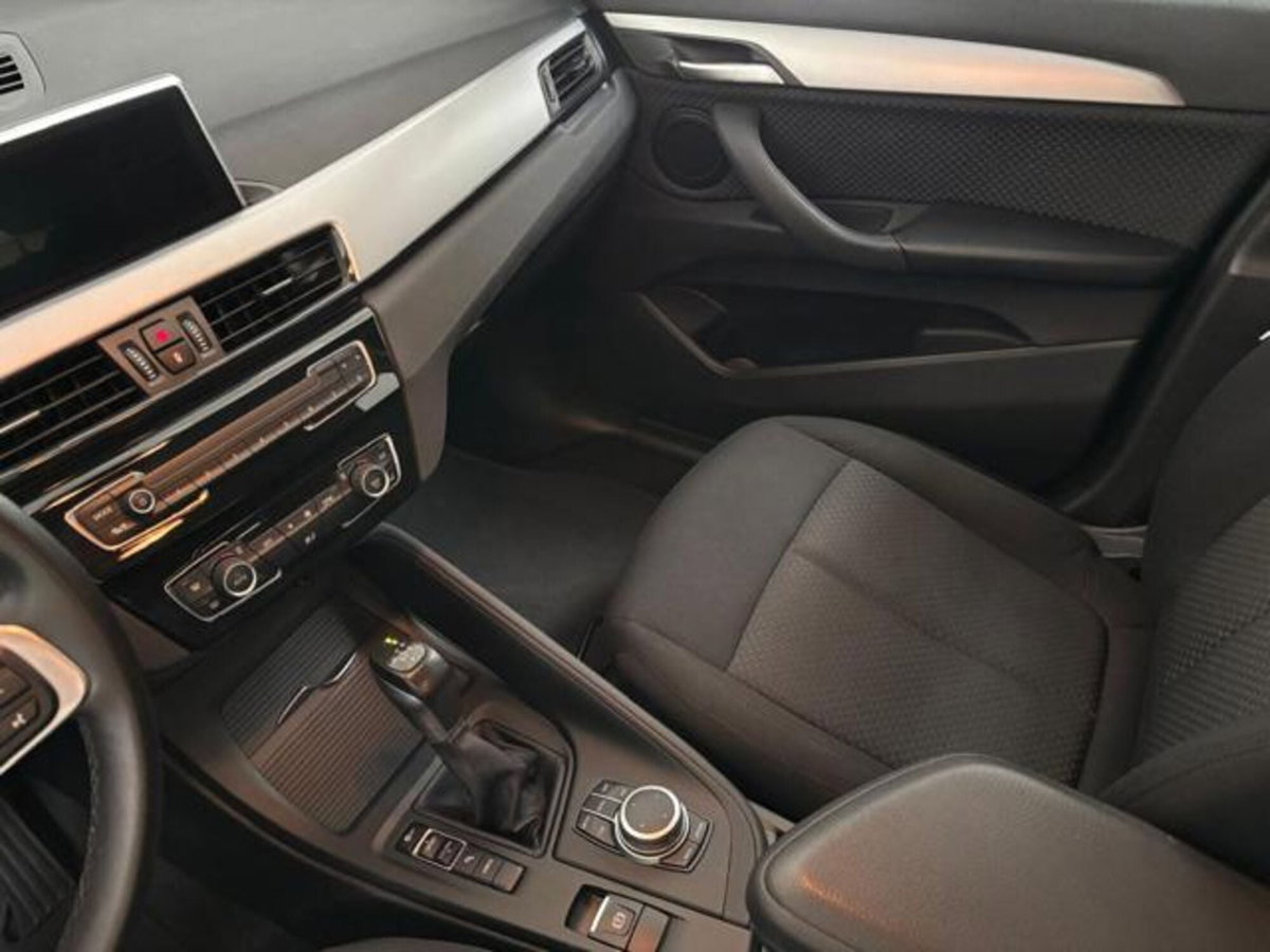 BMW X1 xDrive25e xLine Plus (13)