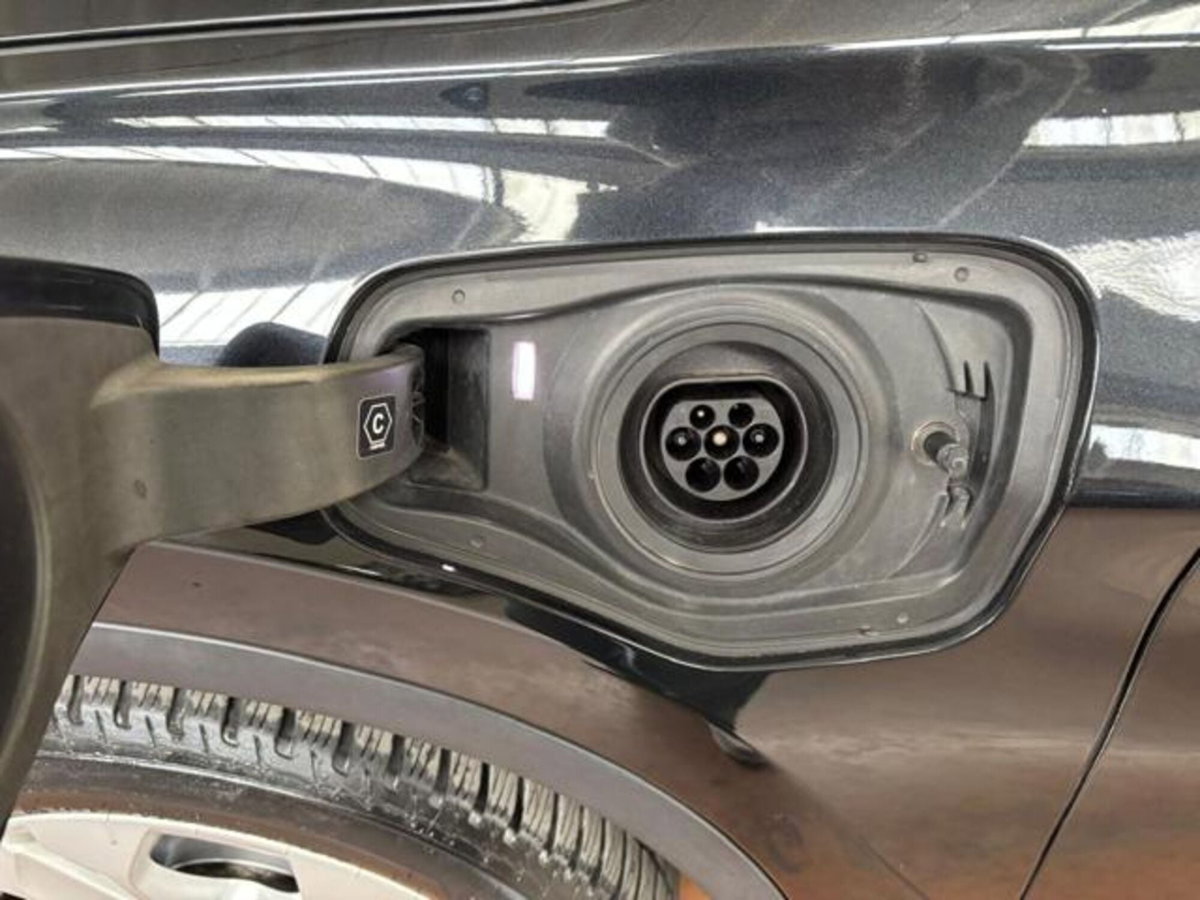 BMW X1 xDrive25e xLine Plus (17)