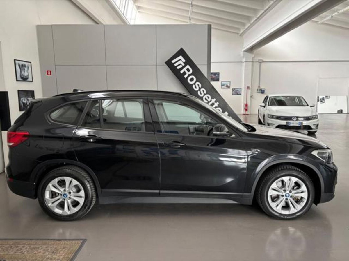 BMW X1 xDrive25e xLine Plus (3)
