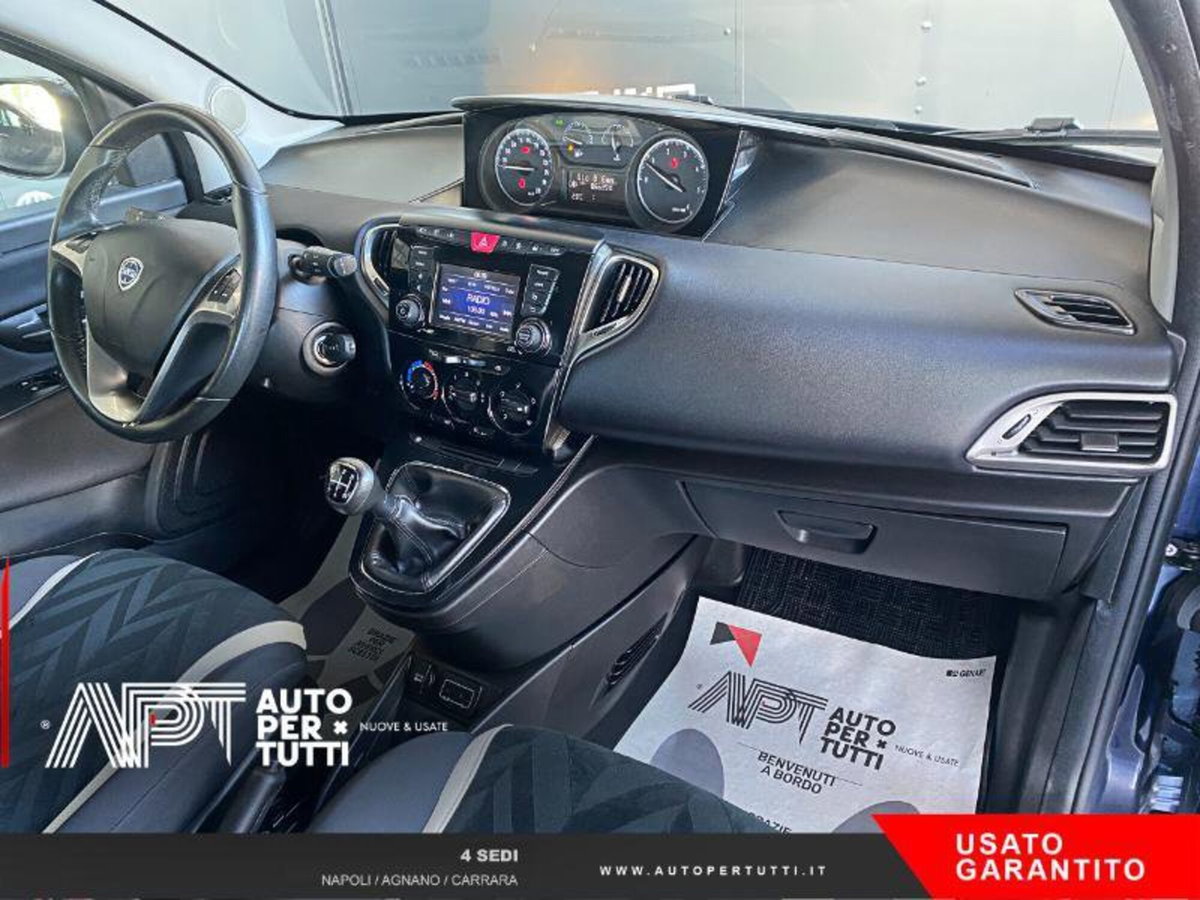 Lancia Ypsilon 1.3 MJT 16V 95 CV 5 porte S&S Gold (12)