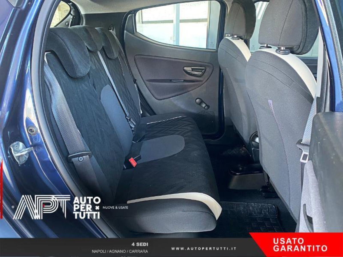 Lancia Ypsilon 1.3 MJT 16V 95 CV 5 porte S&S Gold (16)