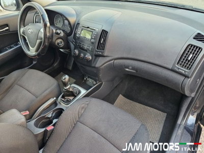 Hyundai i30 1.4 Comfort (16)