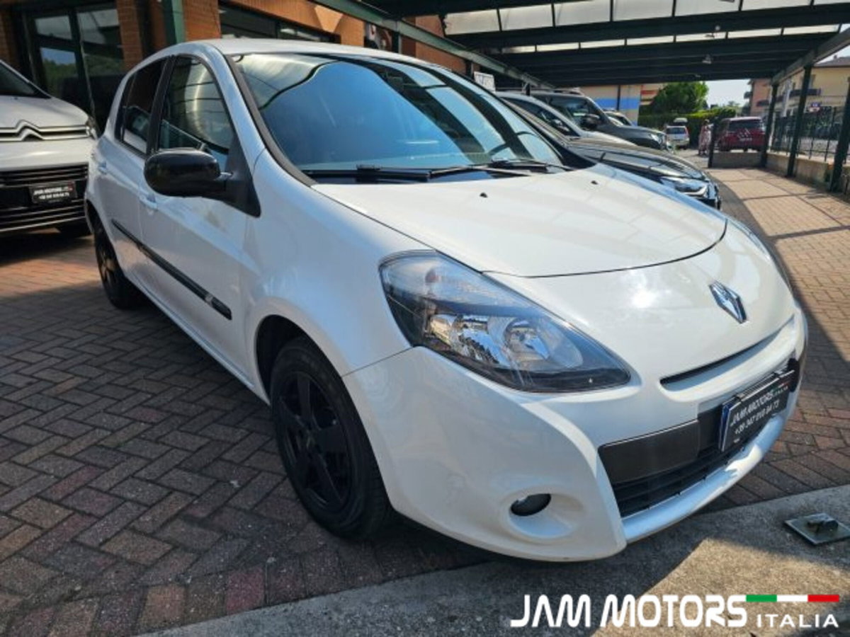 Renault Clio 1.5 dCi 75CV 3 porte 20th Anniversario (3)