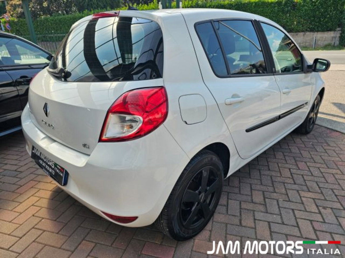 Renault Clio 1.5 dCi 75CV 3 porte 20th Anniversario (4)