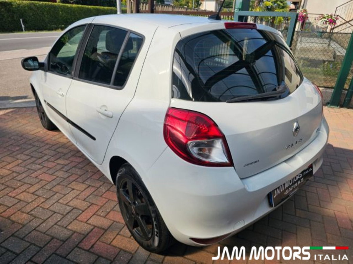 Renault Clio 1.5 dCi 75CV 3 porte 20th Anniversario (6)