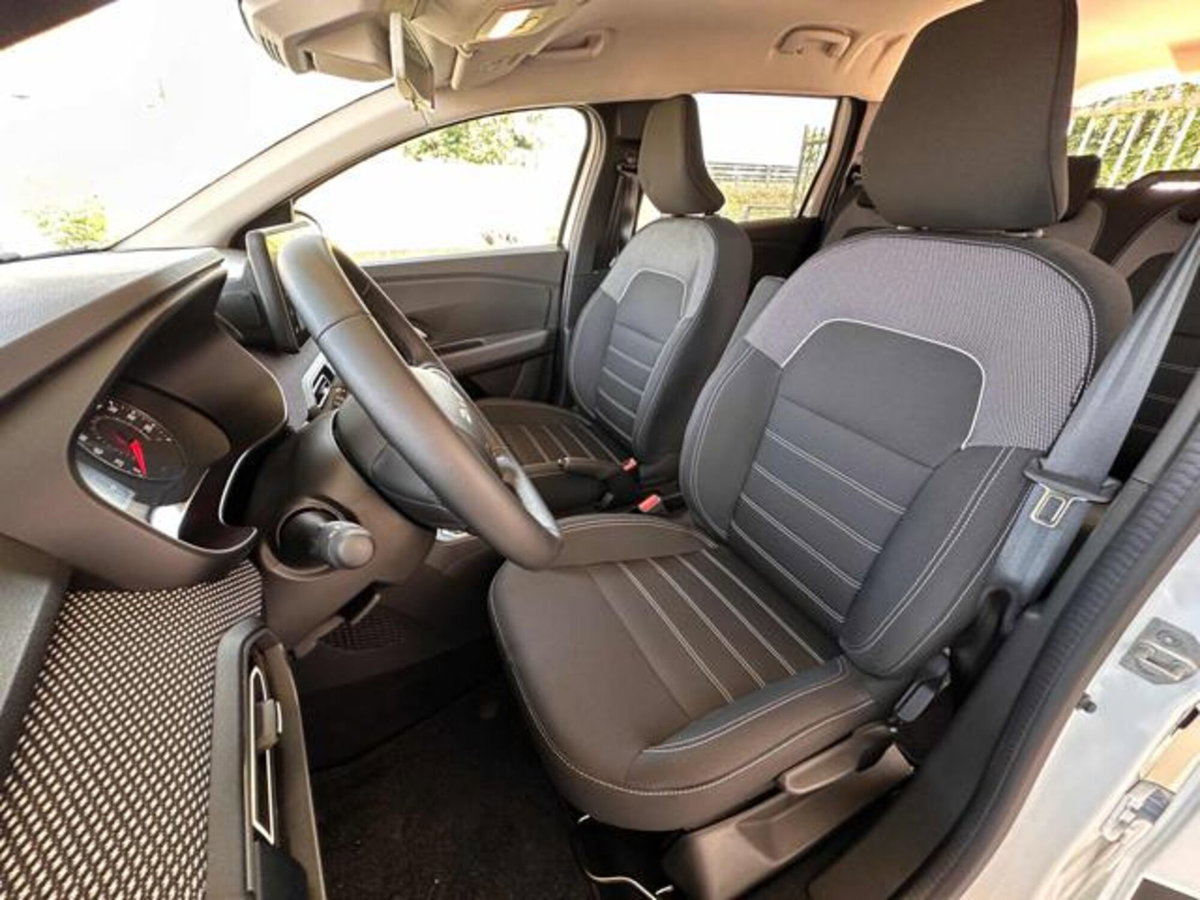 Dacia Jogger Jogger 1.0 TCe GPL 100 CV 7 posti Extreme (9)