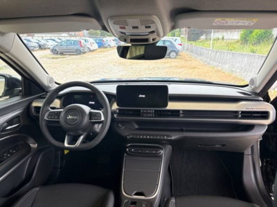 Jeep Avenger 1.2 turbo Summit fwd 100cv (9)