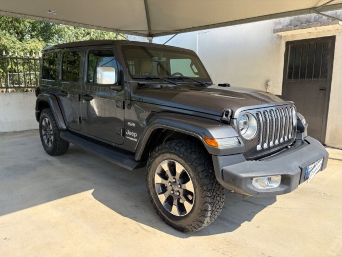 Jeep Wrangler Unlimited 2.2 Mjt II Sahara (3)