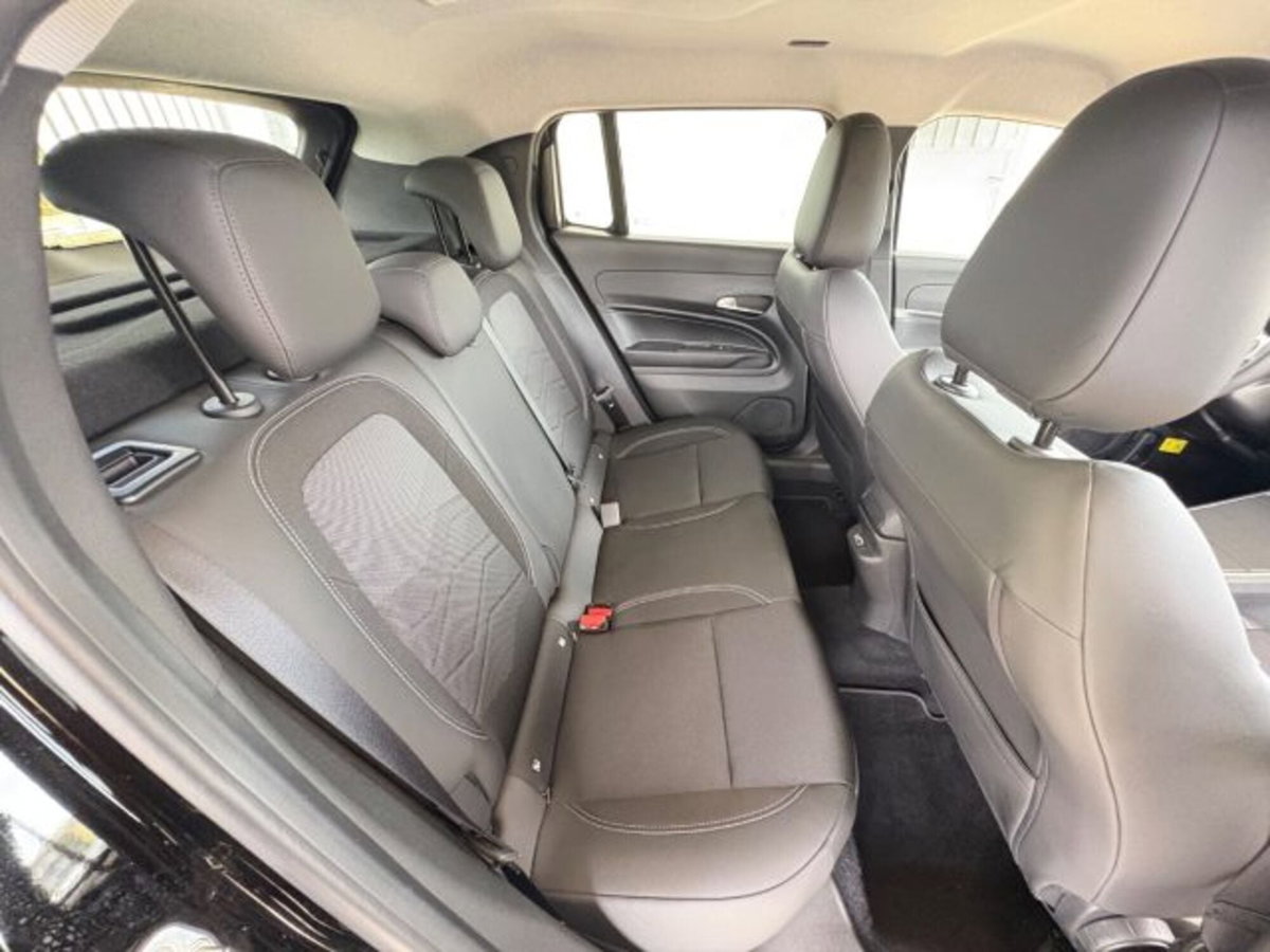 Jeep Avenger 1.2 turbo Summit fwd 100cv (11)