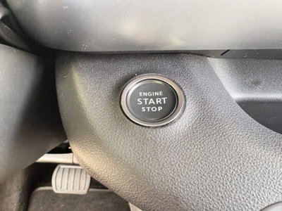 Jeep Avenger 1.2 turbo Summit fwd 100cv (20)