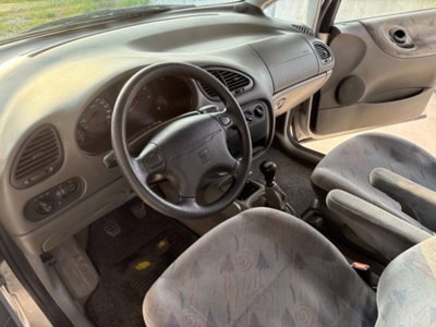 SEAT Alhambra TDI SE (15)