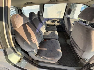 SEAT Alhambra TDI SE (9)