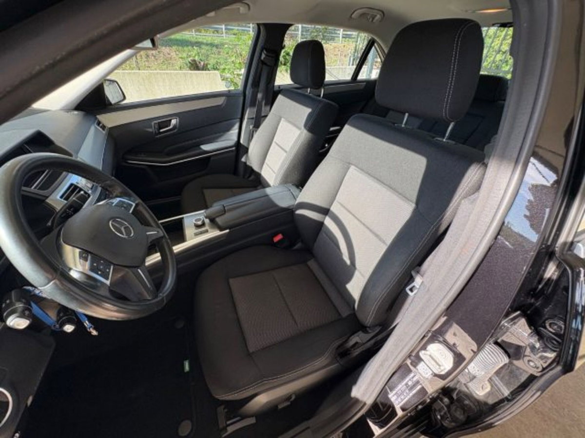 Mercedes-Benz Classe E 200 BlueTEC Automatic Executive (11)