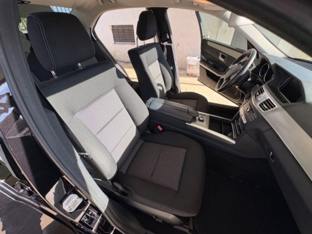 Mercedes-Benz Classe E 200 BlueTEC Automatic Executive (16)