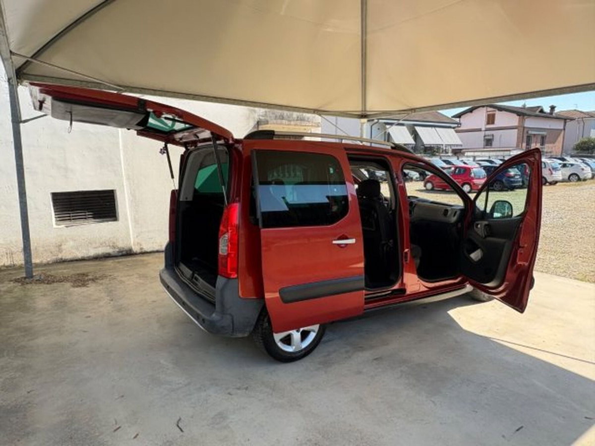 Peugeot Partner 1.6 VTi 120CV Outdoor (19)