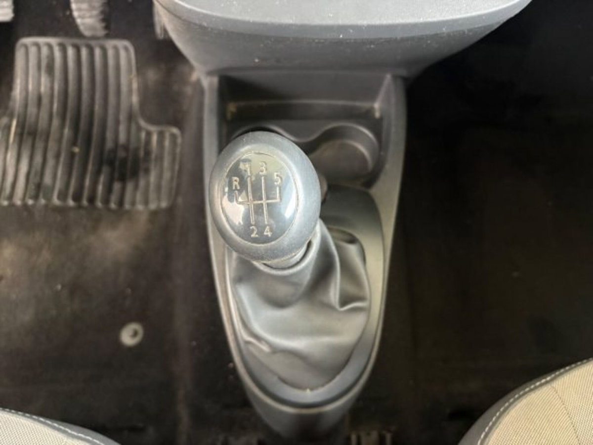 Renault Twingo 1.2 16V Live (14)
