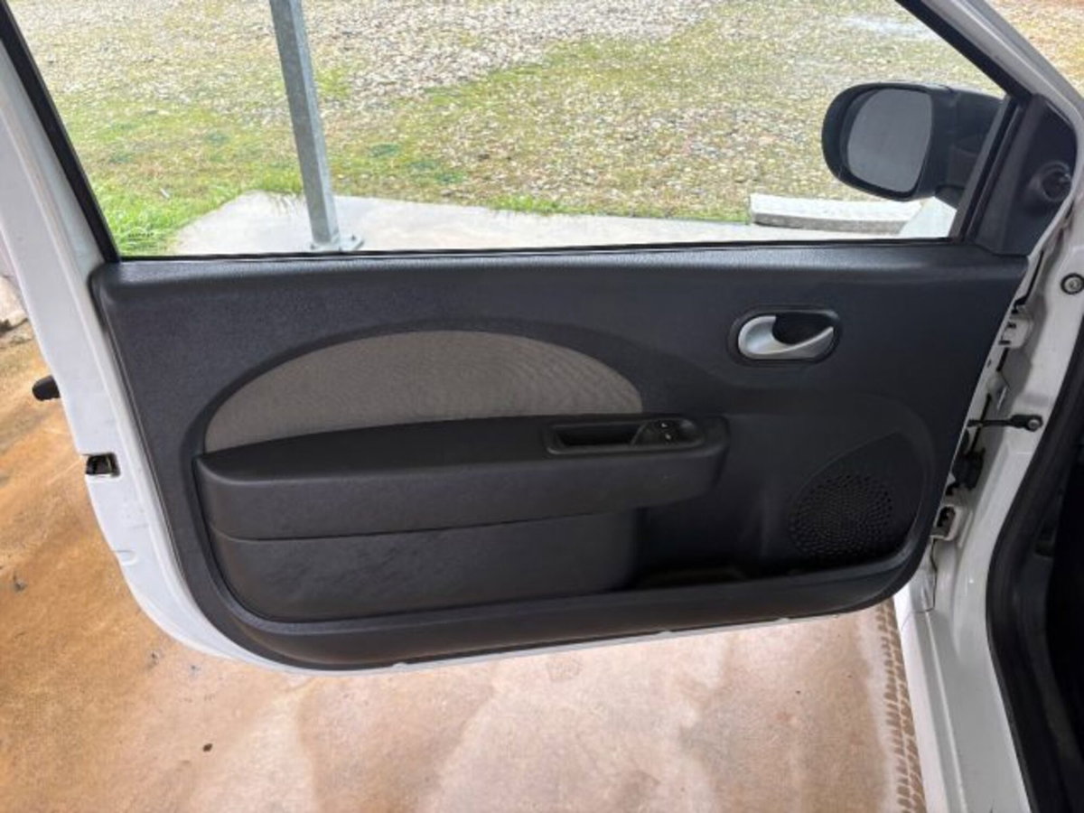 Renault Twingo 1.2 16V Live (20)